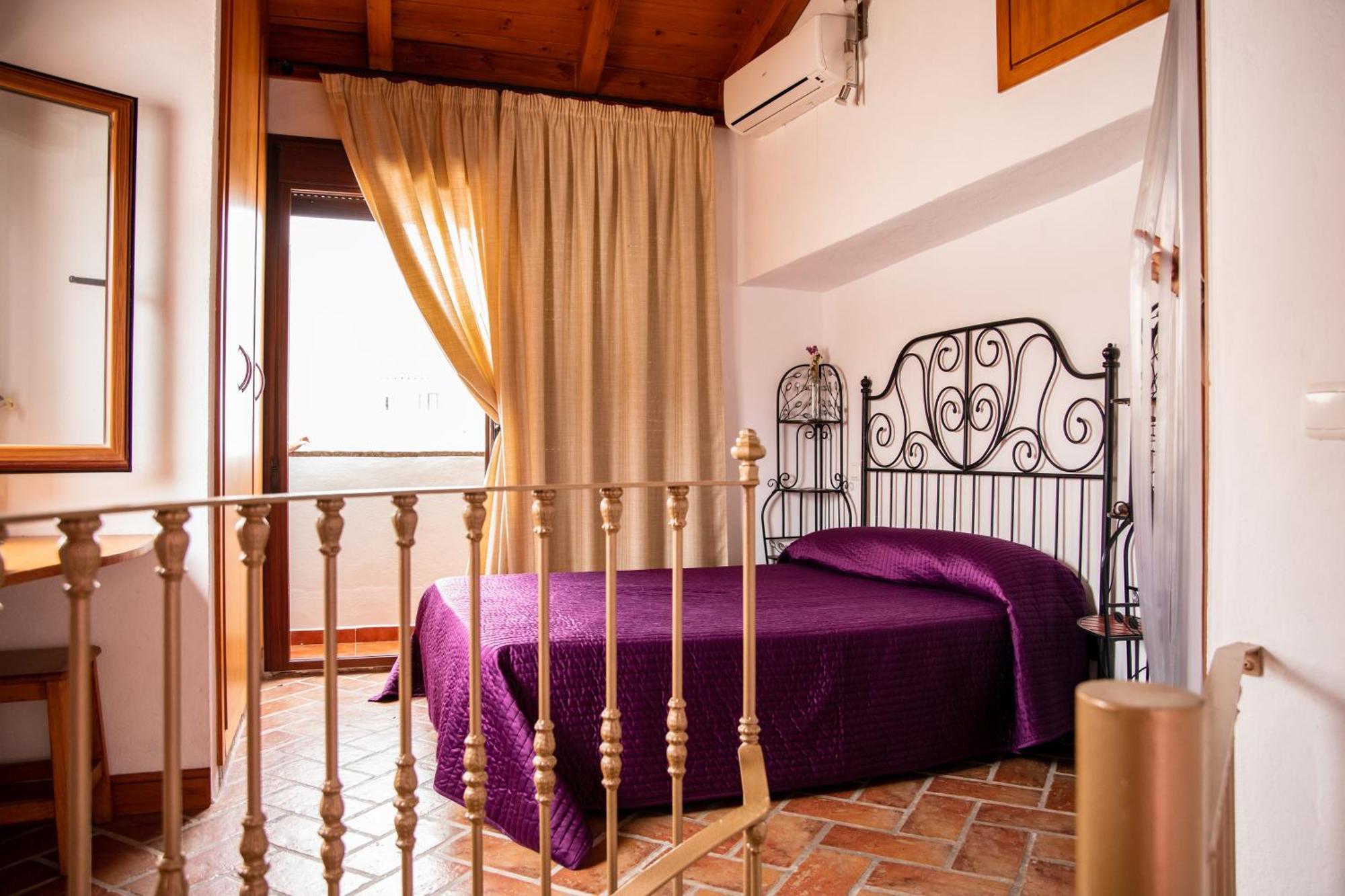 Las Casitas De Mi Abuela Касарес Экстерьер фото