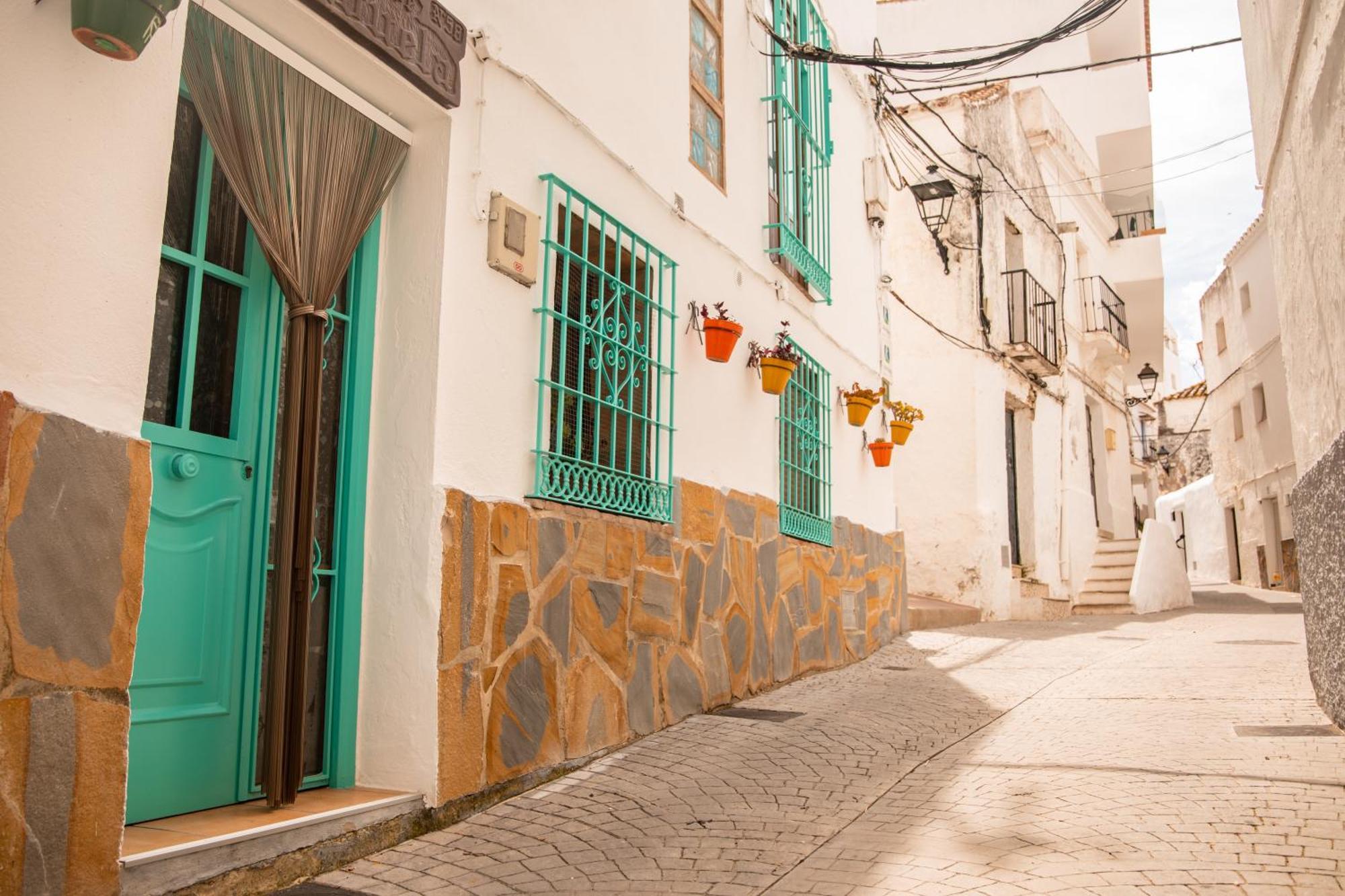 Las Casitas De Mi Abuela Касарес Экстерьер фото