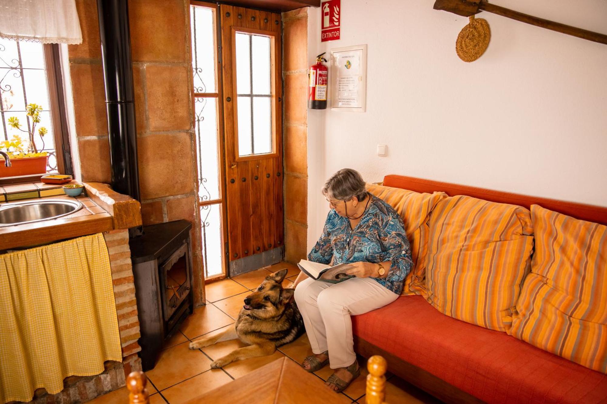 Las Casitas De Mi Abuela Касарес Экстерьер фото