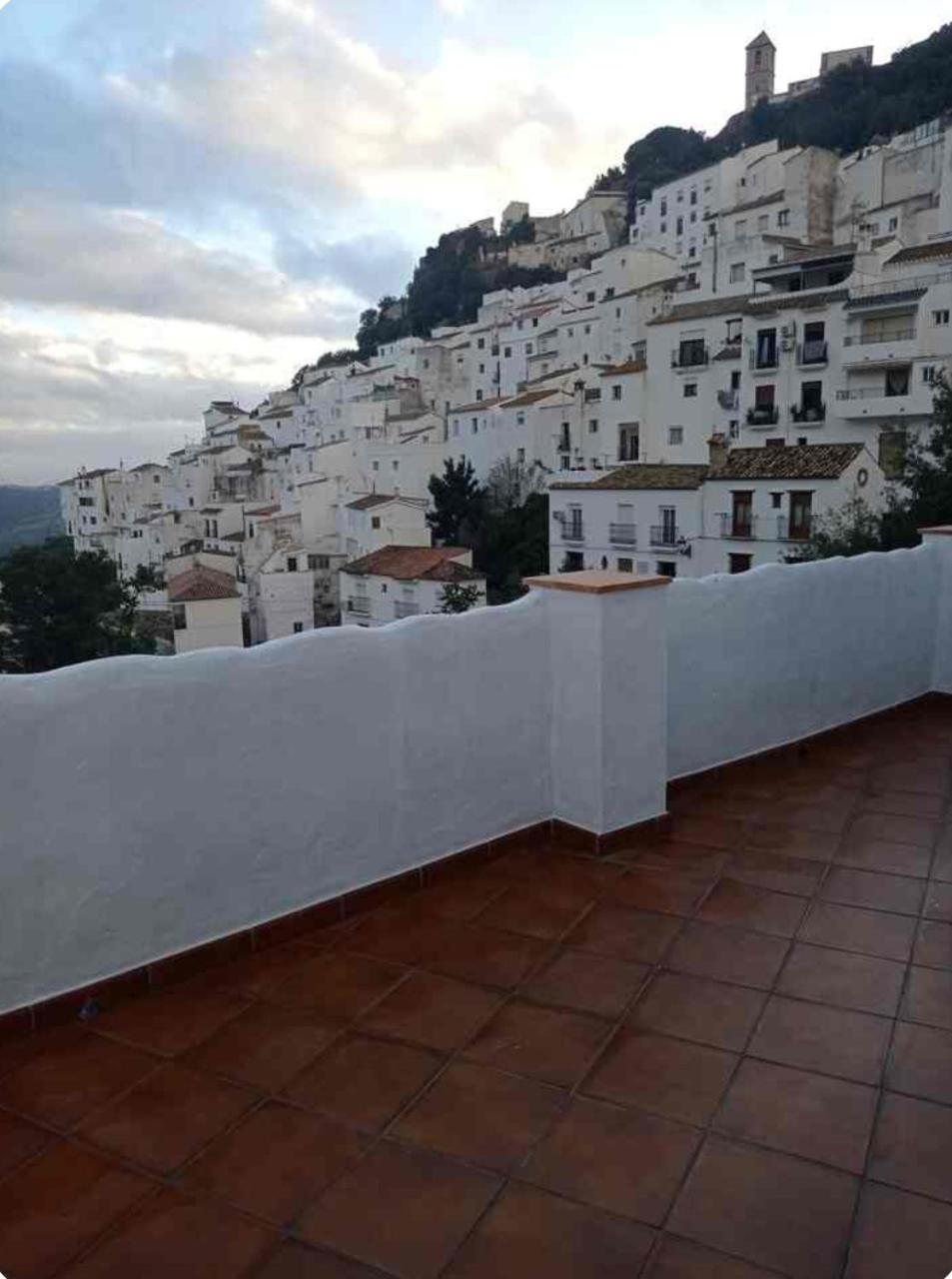 Las Casitas De Mi Abuela Касарес Экстерьер фото