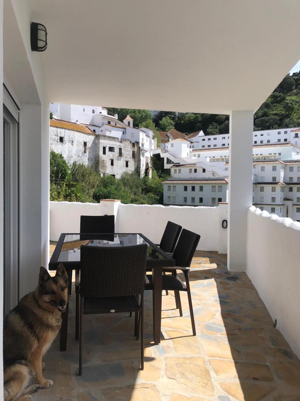 Las Casitas De Mi Abuela Касарес Экстерьер фото