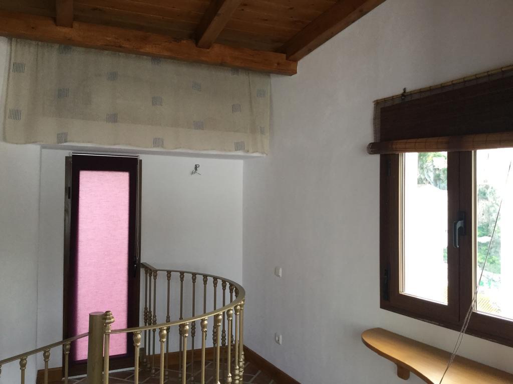 Las Casitas De Mi Abuela Касарес Экстерьер фото