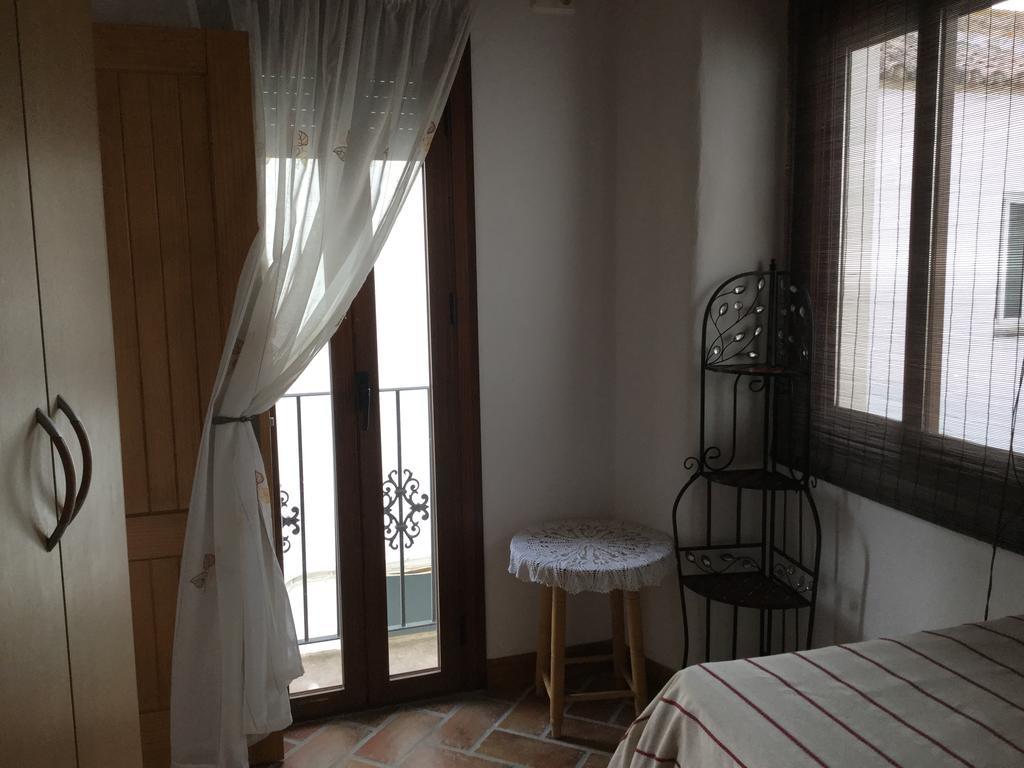 Las Casitas De Mi Abuela Касарес Экстерьер фото